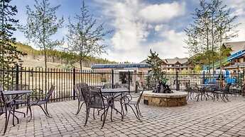 Luxury Crystal Peak Lodge 2 Bedroom Condo - Ski In, Ski Out