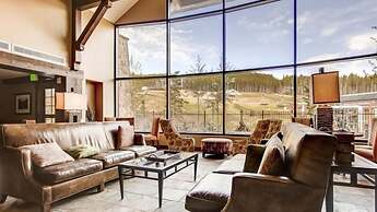 Luxury Crystal Peak Lodge 3 Bedroom Condo - Ski In, Ski Out