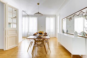 3BR Modern Escape by Champs-Élysées