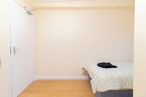 Brookvale Guest House Room 8