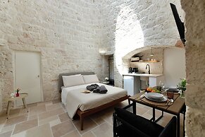 Lamarossa Trulli & Suites