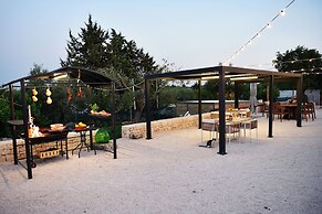 Lamarossa Trulli & Suites