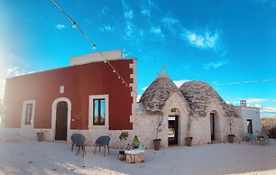 Lamarossa Trulli & Suites