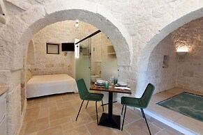 Lamarossa Trulli & Suites