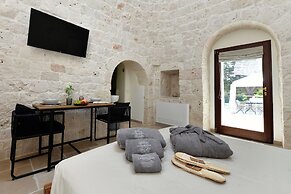 Lamarossa Trulli & Suites