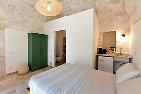 Lamarossa Trulli & Suites