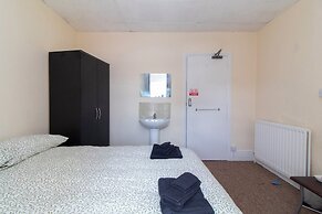 Brookvale Guest House Room 10