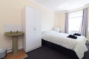 Brookvale Guest House Room 11