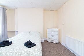 Brookvale Guest House Room 14