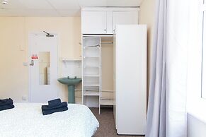 Brookvale Guest House Room 14