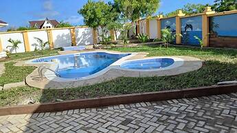 Greenfield Villa D- Diani