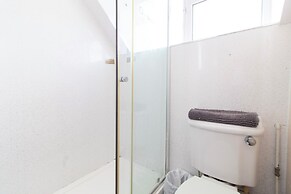 Brookvale Guest House Room 16