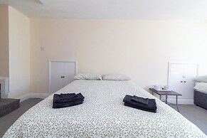 Brookvale Guest House Room 16