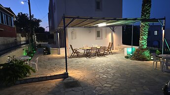 GLIPTIS Apartments