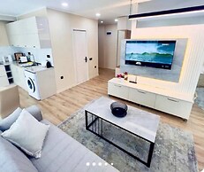 Exclusive Seaside Apartment