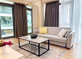 Exclusive Seaside Apartment