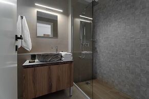 Trinity Suites by Checkin Adults Only