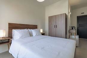 Trinity Suites by Checkin Adults Only