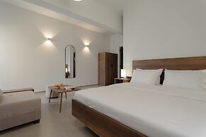 Trinity Suites by Checkin Adults Only