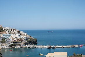 Trinity Suites by Checkin Adults Only