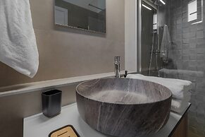 Trinity Suites by Checkin Adults Only