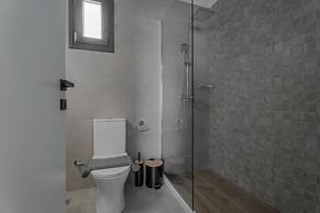 Trinity Suites by Checkin Adults Only