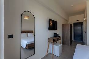 Trinity Suites by Checkin Adults Only