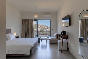 Trinity Suites by Checkin Adults Only