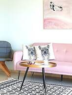 Kate Apartment Across the Marina