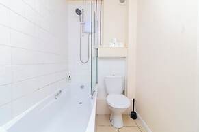 Brookvale Guest House Room 18