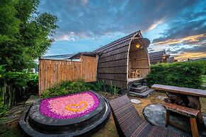 Tegal Bamboo Cottages