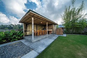 Tegal Bamboo Cottages