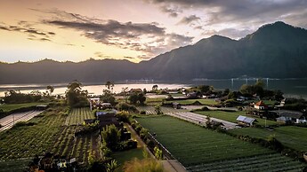 Tegal Bamboo Cottages