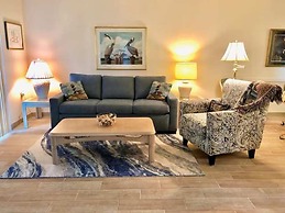 Ocean Village Club O33