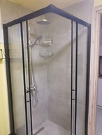 Boho Sisi Haven- Poolside Oasis Garden Retreat