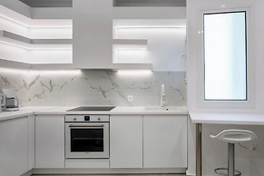Acropolis Museum Apartment by A&A
