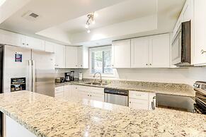 Walk to Ocean & Golf: North Myrtle Beach Home!