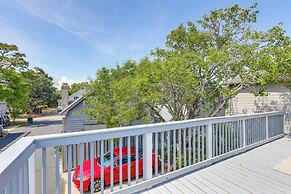 Walk to Ocean & Golf: North Myrtle Beach Home!