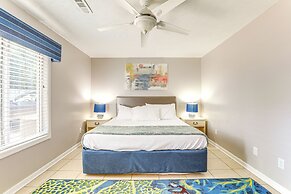 Walk to Ocean & Golf: North Myrtle Beach Home!