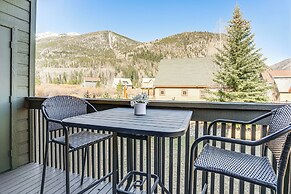 1/2 Mi to Dtwn Frisco: Mtn-view Condo w/ Pool!