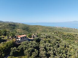 Niki s Tower - Majestic Seaview Stone Nest