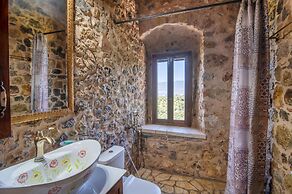Niki s Tower - Majestic Seaview Stone Nest