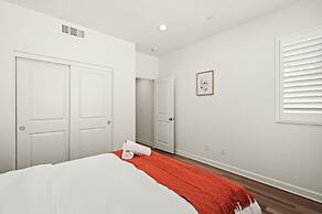 Comfort Style Home Near the Airport