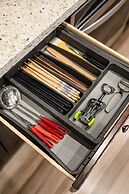 Comfort Style Home Near the Airport