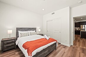 Comfort Style Home Near the Airport