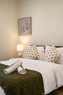 Comfort Style Home Near the Airport