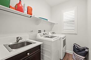 Comfort Style Home Near the Airport