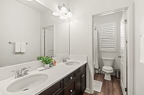 Comfort Style Home Near the Airport