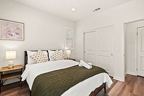 Comfort Style Home Near the Airport