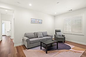 Comfort Style Home Near the Airport